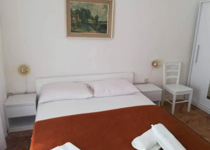 Semesterbostad Ribari - Four Bedroom With Terrace Banjol