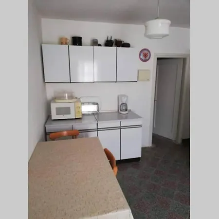 Ribari - Four Bedroom With Terrace *