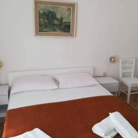 Ferienhaus Ribari - Four Bedroom With Terrace Banjol