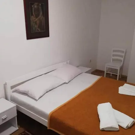 Ribari - Four Bedroom With Terrace * Banjol