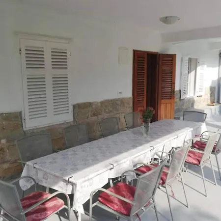 Ribari - Four Bedroom With Terrace Banjol