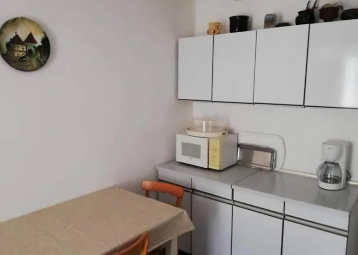 Ribari - Four Bedroom With Terrace *